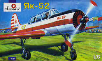 Yakovlev Yak52  7270