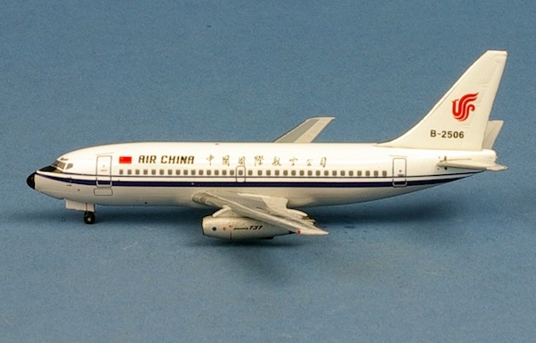 Boeing 737-200 Air China B-2506  AC411309
