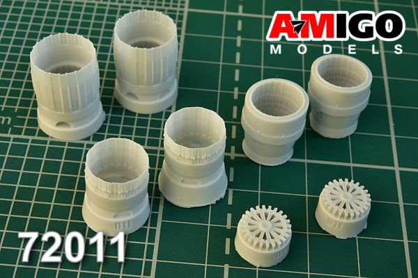 RD33 Exhaust nozzles for Mikoyan MiG29 (Zvezda)  AMG72011