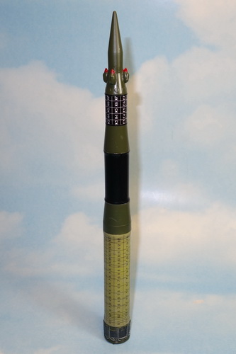 SS-25 Sickle missile  bl14