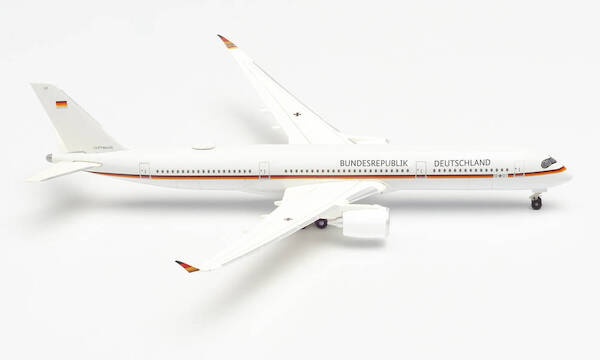 Airbus A350-900 Luftwaffe Flugbereitschaft 10+01 Konrad Adenauer  534468-001