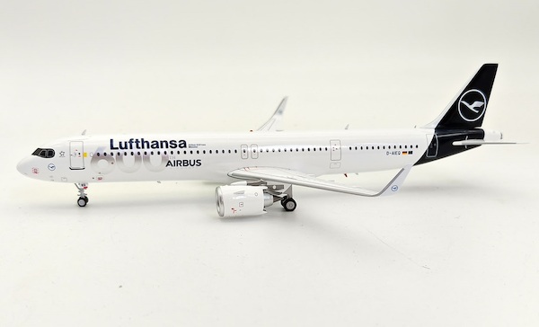Airbus A321-271NX Lufthansa "Lufthansa 600th Airbus" D-AIEQ  JF-A321-036