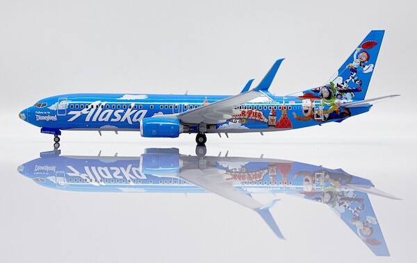 Boeing 737-800 Alaska Airlines "Pixar Pier" N537AS  EW2738004