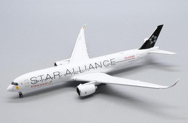 Airbus A350-900 Ethiopian Airlines ET-AYN "Star Alliance Livery" (Flaps Down)  LH4275A