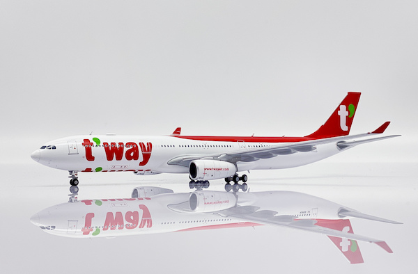 Airbus A330-300 T'Way Air HL8501  LH4283