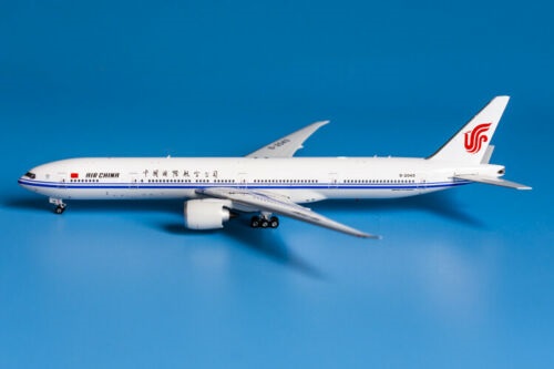 Boeing 777-300ER Air China B-2043  11711