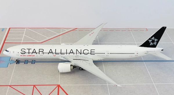 Boeing 777-300ER Air India  Star Alliance VT-ALJ  11729