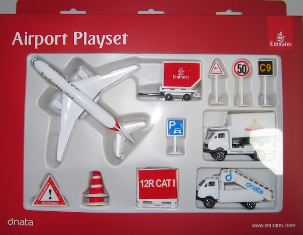 Airport Playset B777 (Emirates)  106715
