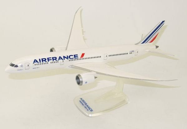Boeing 787-9 Dreamliner Air France F-HRBA  704862