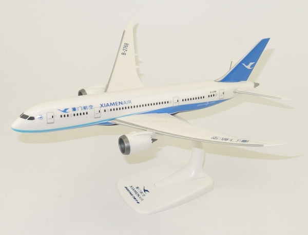 Boeing 787-8 Dreamliner Xiamen Air B2768  705058