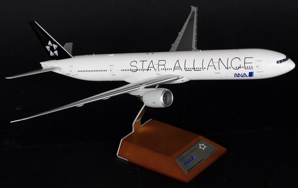 B777-300ER (ANA "Star Alliance") JA731A With Stand