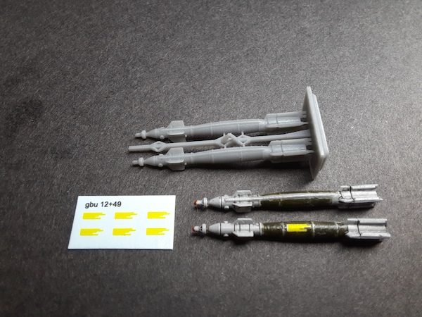 GBU49 Bombs (4x)  RM005