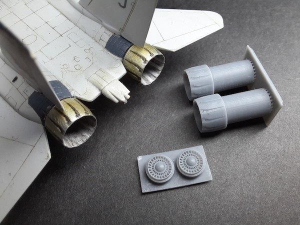 General Electric F110 Nozzles for F14B/D Tomcat  RM008