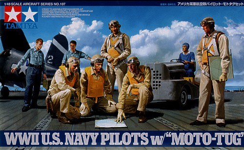 WW2 US Navy Pilots with Motor Tug  61107