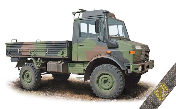 Unimog U1300L military 2t truck (4x4)  ace72450