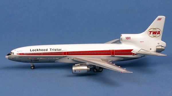 Lockheed L1011 Tristar TWA "Lockheed Tristar" N81026  AC041631