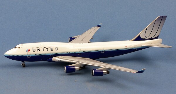 Boeing 747-400  United Airlines N198UA  AC041652