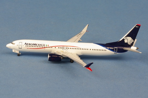 Aero Classics AC411023 Boeing 737 MAX 9 AeroMexico XA-MAZ