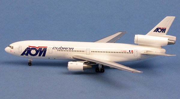Douglas DC10-30 AOM / Cubana F-GGMZ AC411035