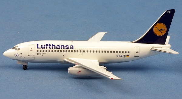 Boeing 737-230 Lufthansa D-ABFC AC411045
