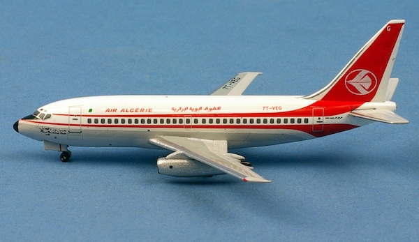 Boeing 737-200 Air Algerie 7T-VEG  AC411055