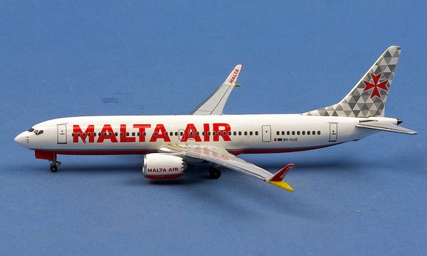 Boeing 737 MAX 8 Malta Air 9H-VUE AC411065