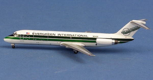 Douglas DC9-32 Evergreen International N940F AC411143