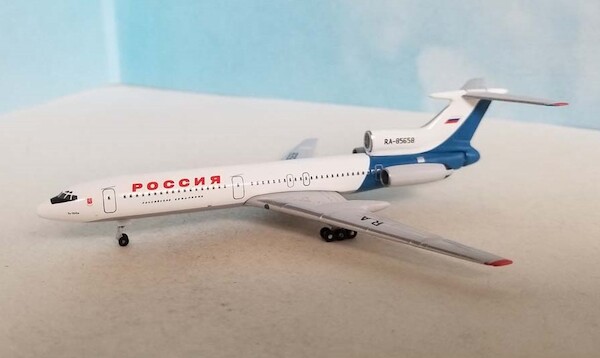 Tupolev Tu154M Rossiya RA-85658  AC411245