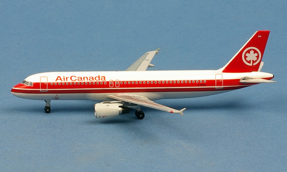 Aero Classics AC411253 Airbus A320 Air Canada C-FDQQ