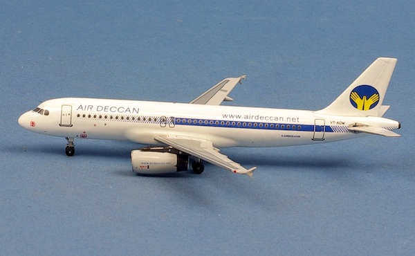 Airbus A320 Air Deccan VT-ADW AC411254
