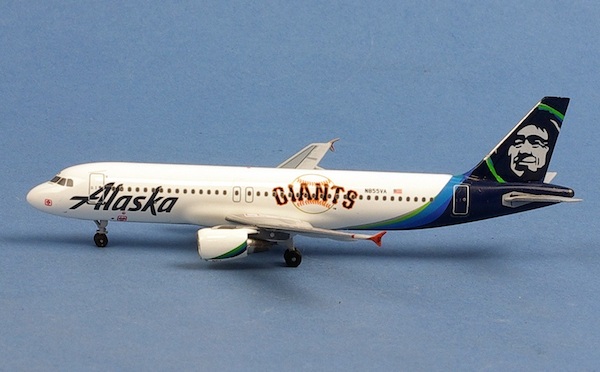 Airbus A320 Alaska Airlines Airbus A320 'Giants' N855VA  AC411302