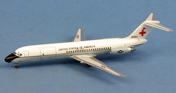 Douglas DC9-32 C-9 US Air Force 22580 AC411450
