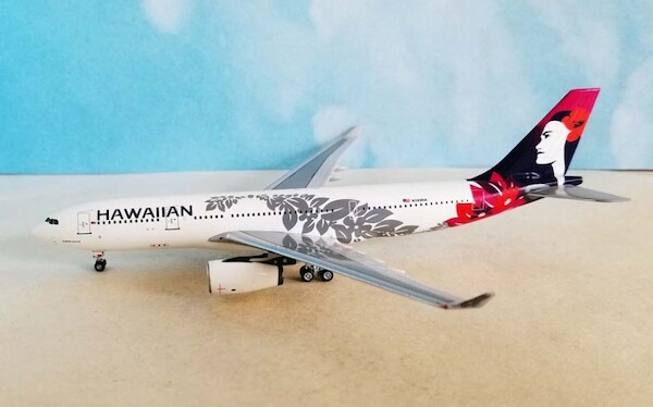 Airbus A330-200 Alaska Airlines / Hawaiian split livery N395HA  AC411468