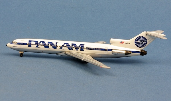 Boeing 727-200 Pan Am N4738  AC411738