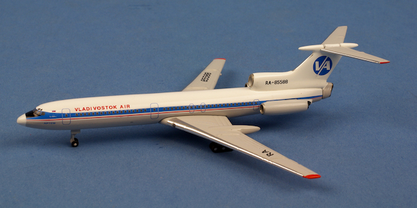 Tupolev Tu154B-2 Vladivostok Air RA-85588 AC419863