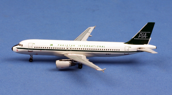 Airbus A320 PIA Pakistan "retro" AP-BLT AC419929