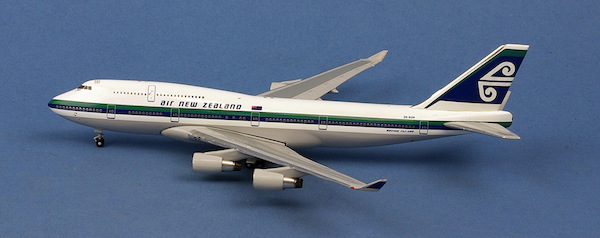 Boeing 747-400 Air New Zealand ZK-SUH BBX41688