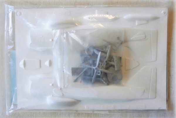 Fairey Gannet AEW3 conversion set with Novo kit and accessories  K827
