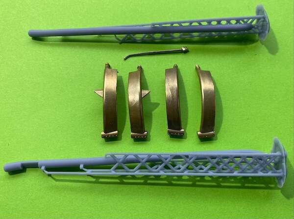 Bell AH1G Cobra early Production skids and tail Bumper (ICM) ACM-32042
