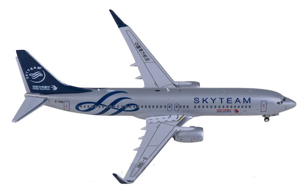 Boeing 737-800 China Eastern Skyteam B-1981  HA7380008