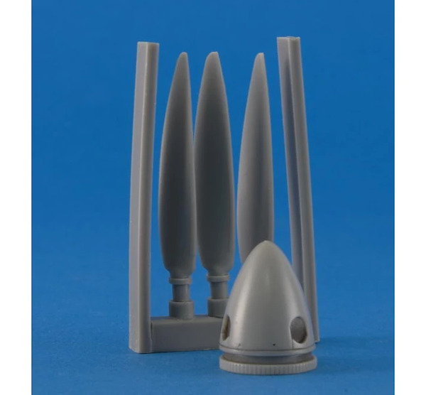 ES/9 Rotol Propeller set for Spitfire MKIIC/D and MKIV  32P047