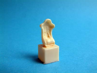 Armoured Pilot seats (Italeri Ju88 & Do217)  armoured seat