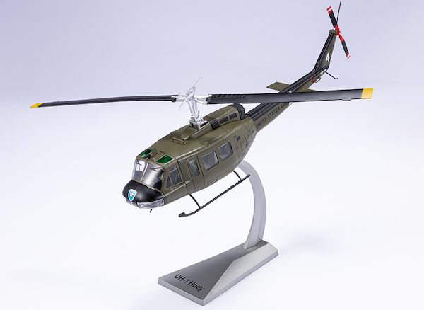 Bell UH1H Huey US Army The Outlaws,175th Aviation Company  AF1-0151A