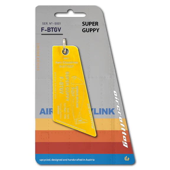 Keychain made of: Boeing 377ST Super Guppy Airbus F-BTGV (yellow) F-BTGV-YEL