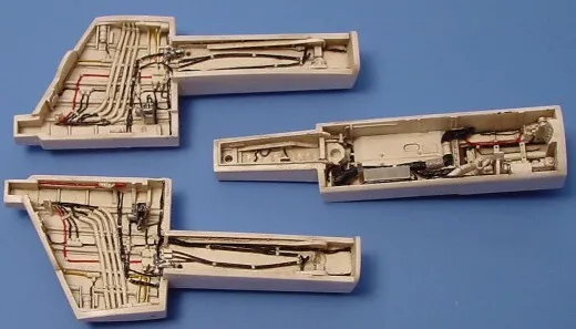 McDD A4E/F Skyhawk Wheel bay set (Hasegawa) 4112