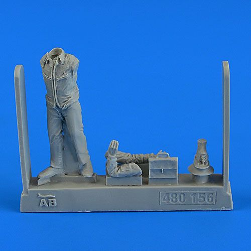 Soviet Air Officer - the cold war period 480-156