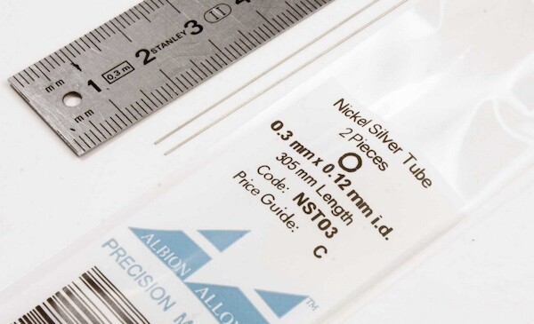 Micro Nickel Silver Tube 0,3mm x 0,12mm id (2) NST03
