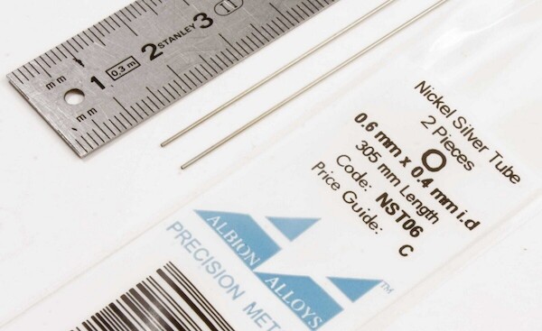 Micro Nickel Silver Tube 0,6mm x 0,4mm id (2) NST06