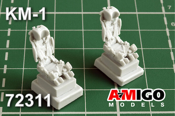 KM1 ejection seat (2x) AMG72311