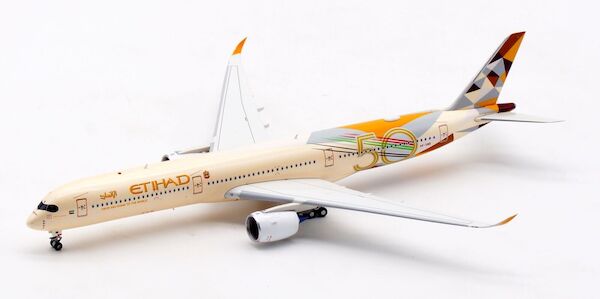 Airbus A350-1041 Etihad Airways A6-XWB AV4145